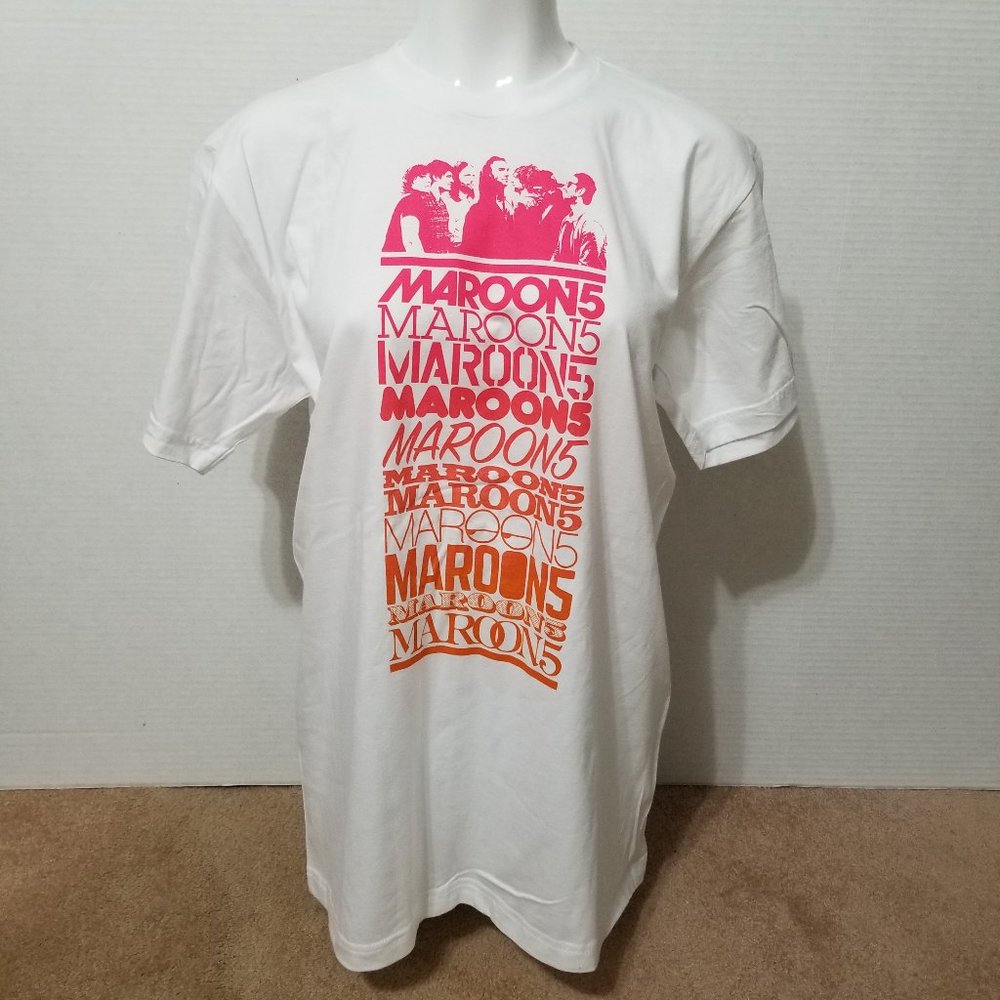 Maroon 5 shirt Large 2017 North American Tour band logo concert merch
